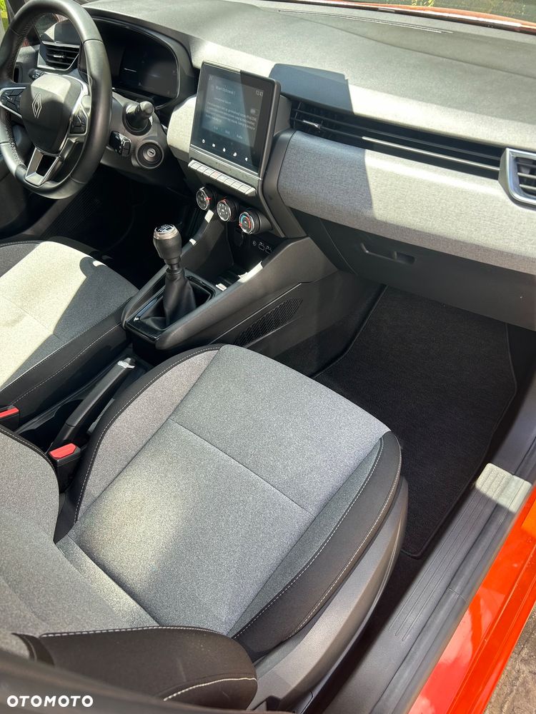 Renault Clio BLUE dCi 100 BUSINESS EDITION - 18