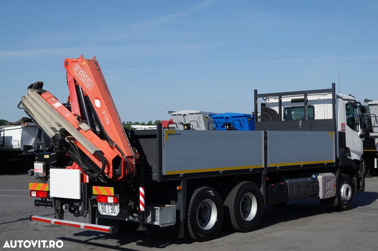 Renault C 380 / 6X4 / TRANSMISIE 6,4 M / + HDS FASSI F175A / CAPACITATE MAX DE RIDARE 7.535 KG / PRELUNGIE 12,3 M / ROTATOR / RADIO COMANDĂ / PNEURI 100% / IMPORTAT - 9