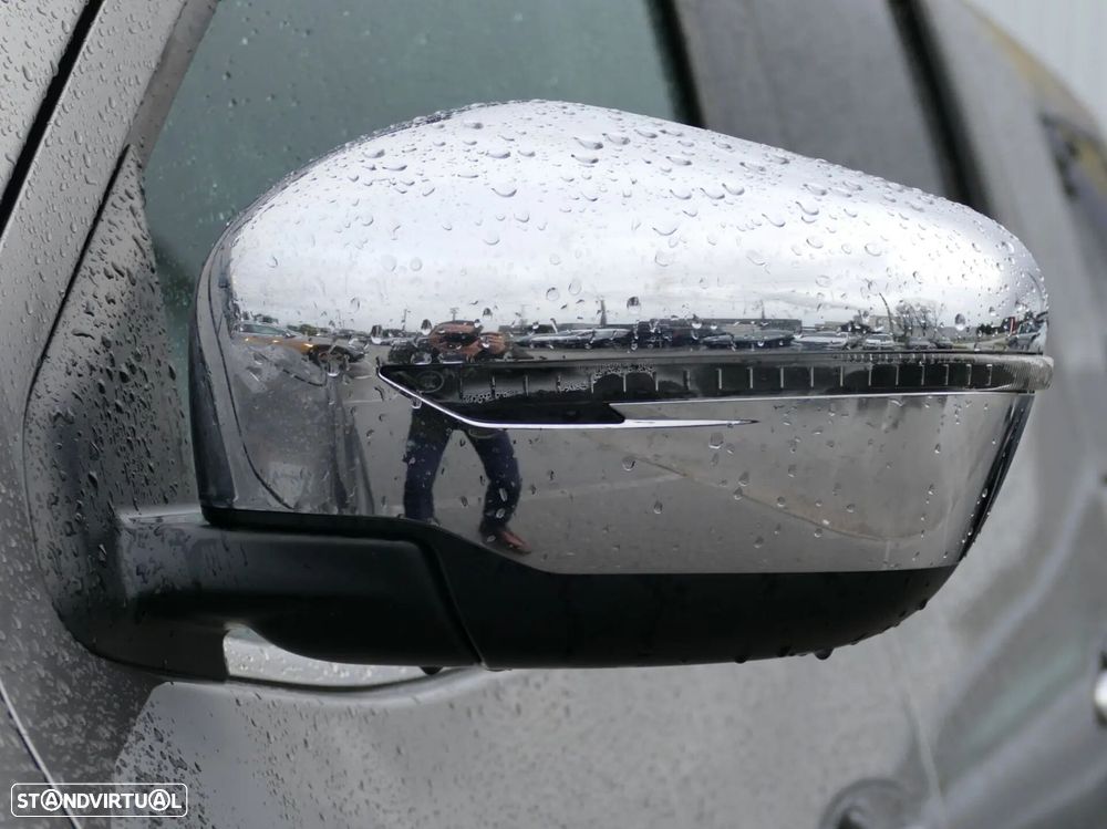 Nissan Navara 2.3 dCi CD 4WD N-Connecta Navi+Barras - 8