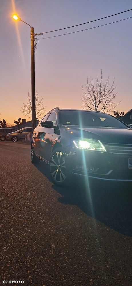 Volkswagen Passat 2.0 TDI Highline DSG - 15