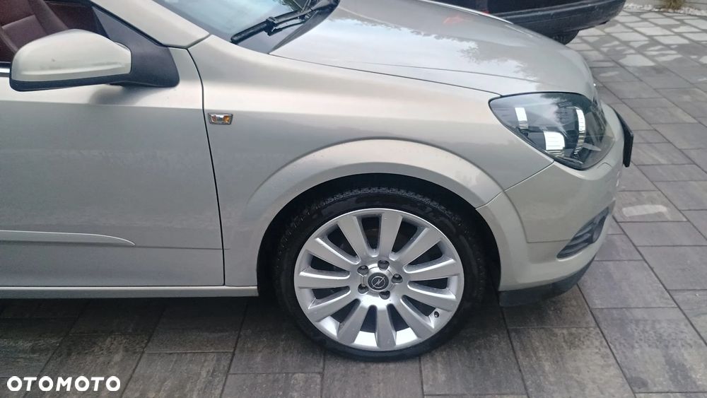 Opel Astra 1.8 Cosmo - 16