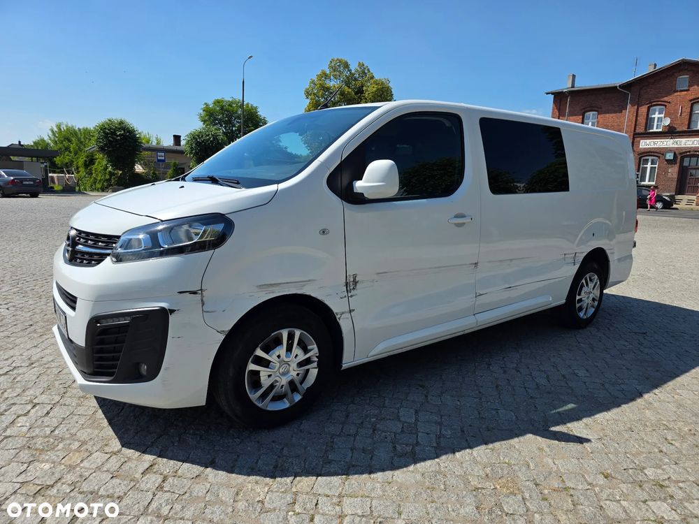 Opel VIVARO - 11