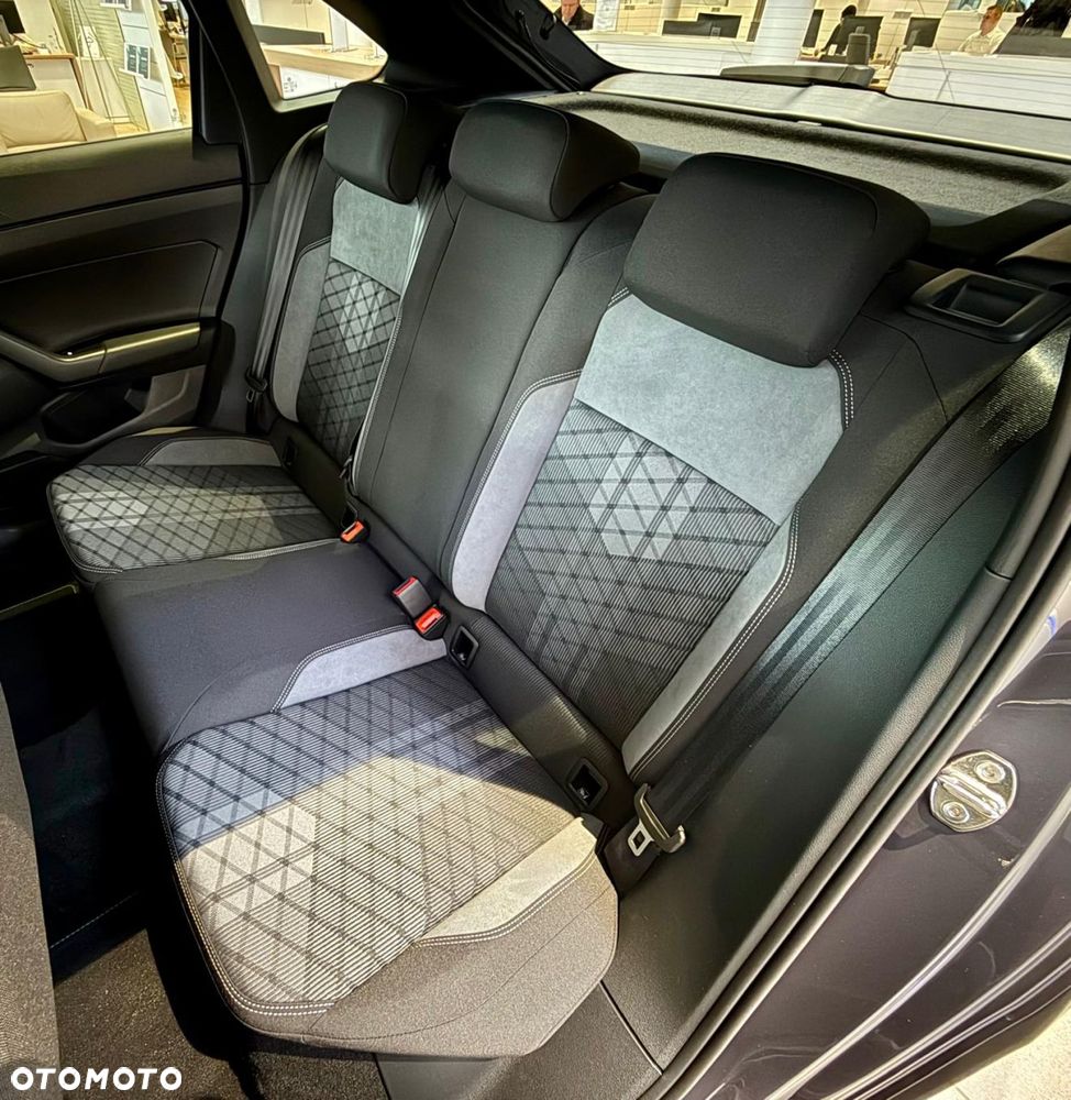 Volkswagen Taigo 1.5 TSI ACT R-Line Plus DSG - 21