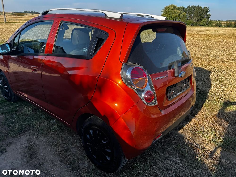 Chevrolet Spark 1.2 LT - 10