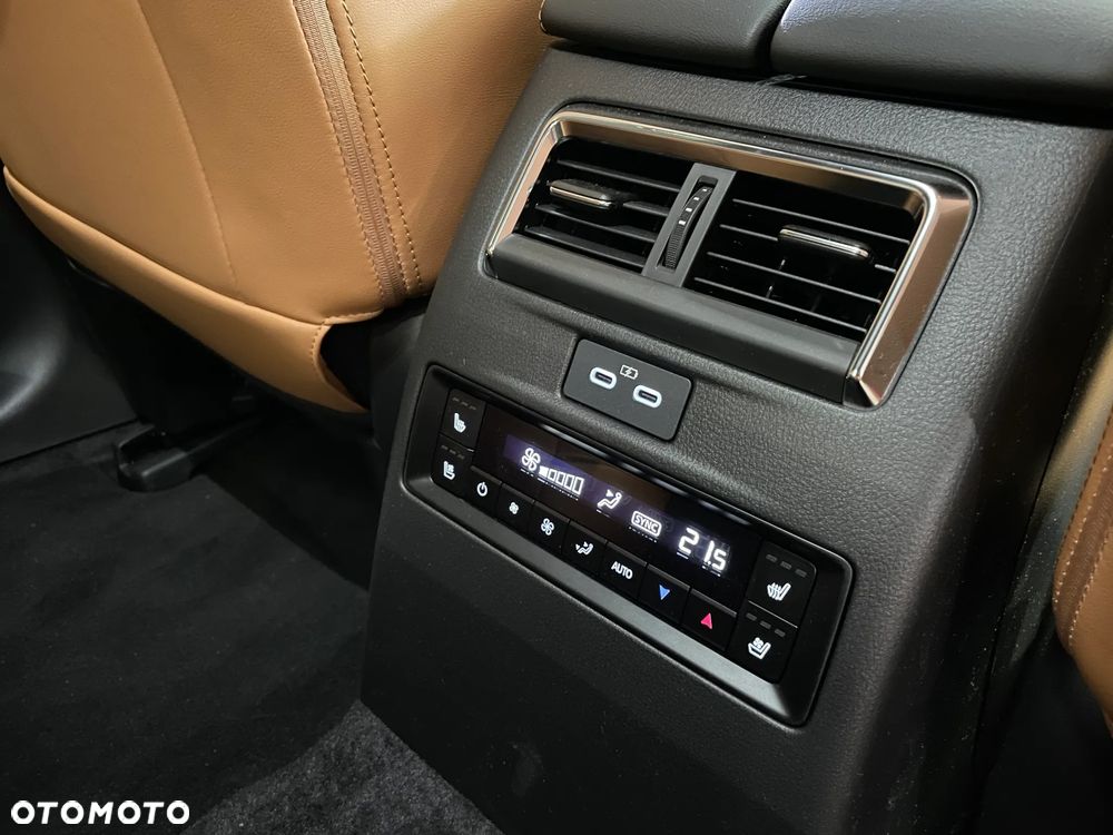 Mazda CX-80 - 11