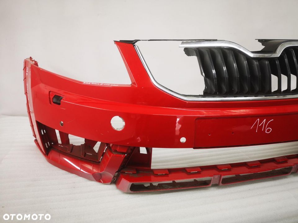 SKODA OCTAVIA III SCOUT ZDERZAK PRZEDNI PRZÓD CZERWONY NA SPRYSKI + 4 X PDC nr aukcji nz116 - 5