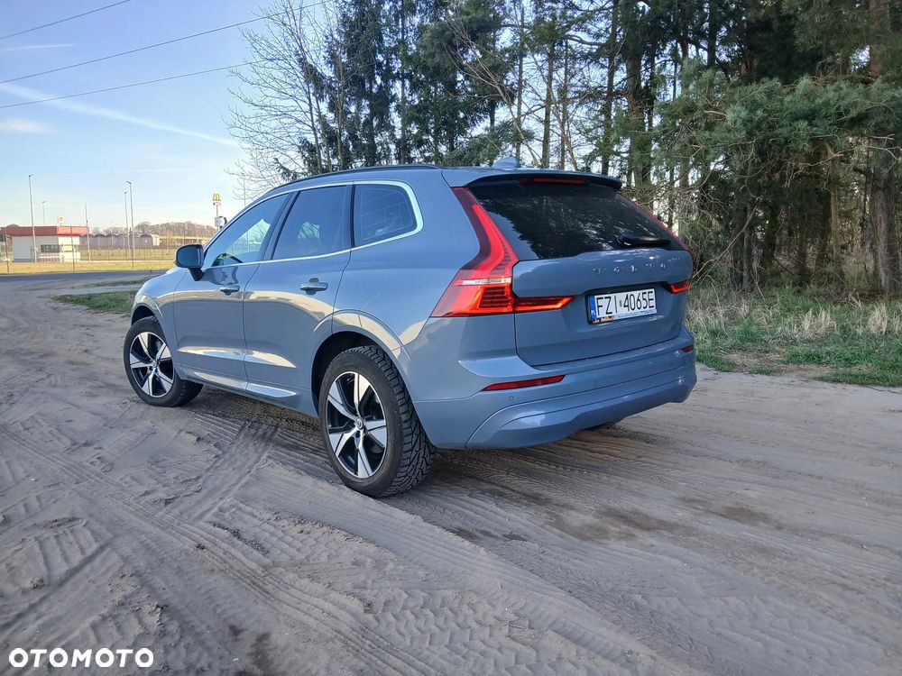 Volvo XC 60 D4 Momentum Pro - 18