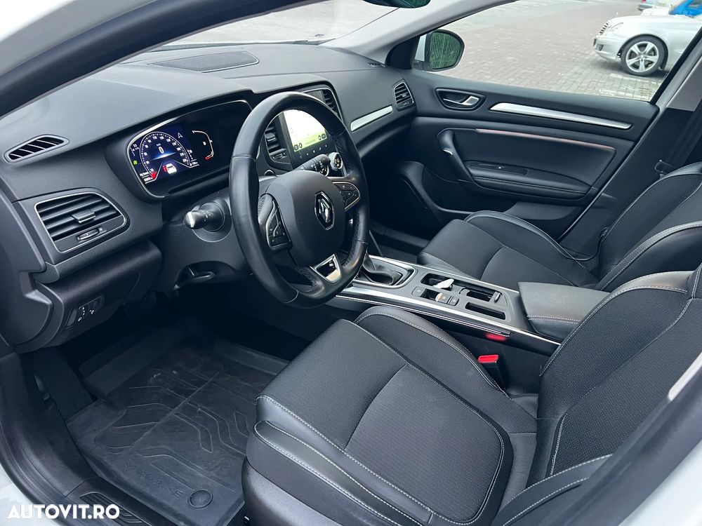 Renault Megane - 12