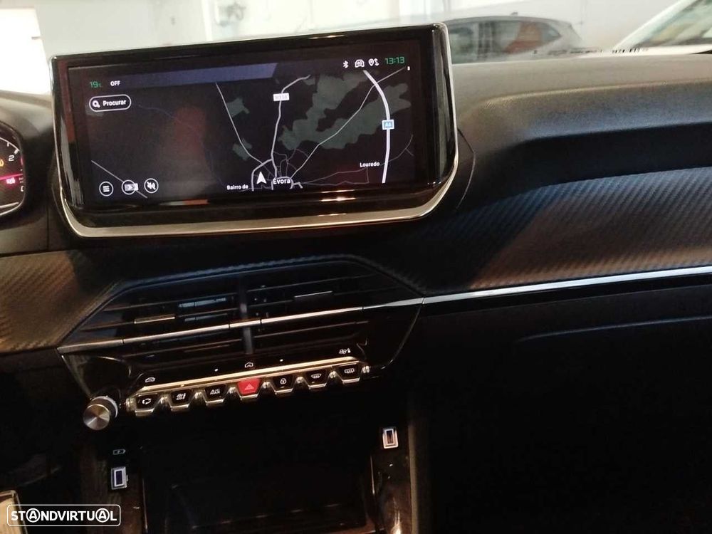 Peugeot 208 1.2 PureTech Active Pack - 18