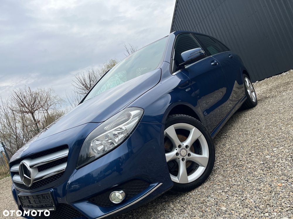 Mercedes-Benz Klasa B 180 (BlueEFFICIENCY) - 11