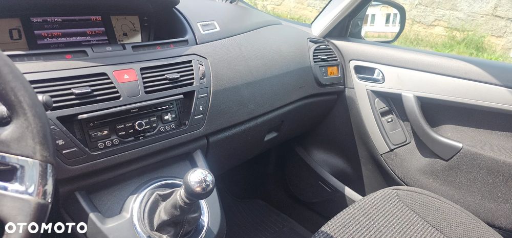 Citroën C4 Picasso 1.6 HDi Impress - 20