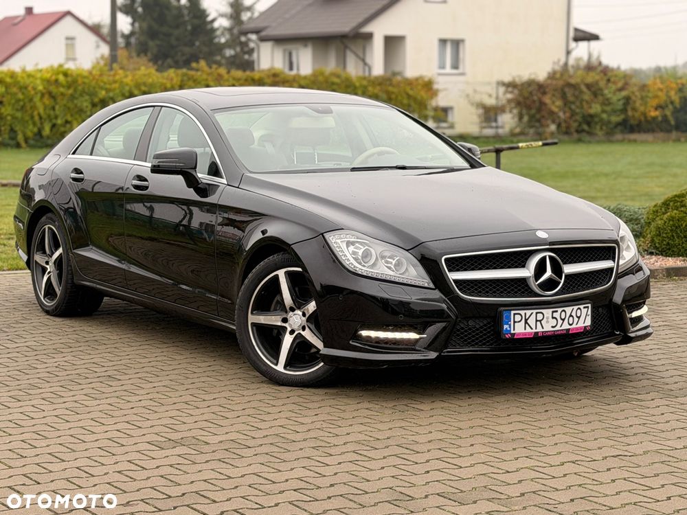 Mercedes-Benz CLS - 32