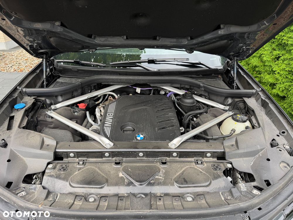 BMW X7 M50d sport - 30