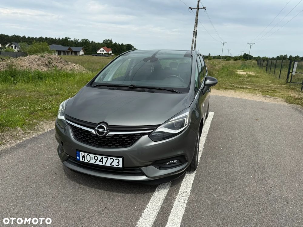 Opel Zafira 1.4 T Cosmo EU6 - 14