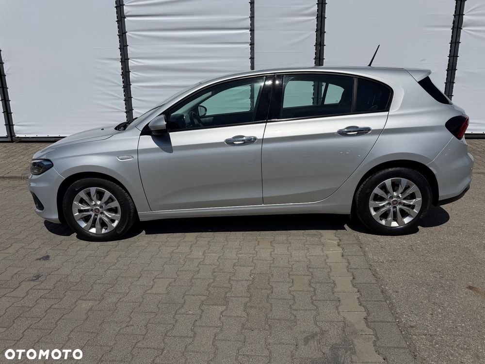 Fiat Tipo 1.4 T-Jet 16v Lounge - 2