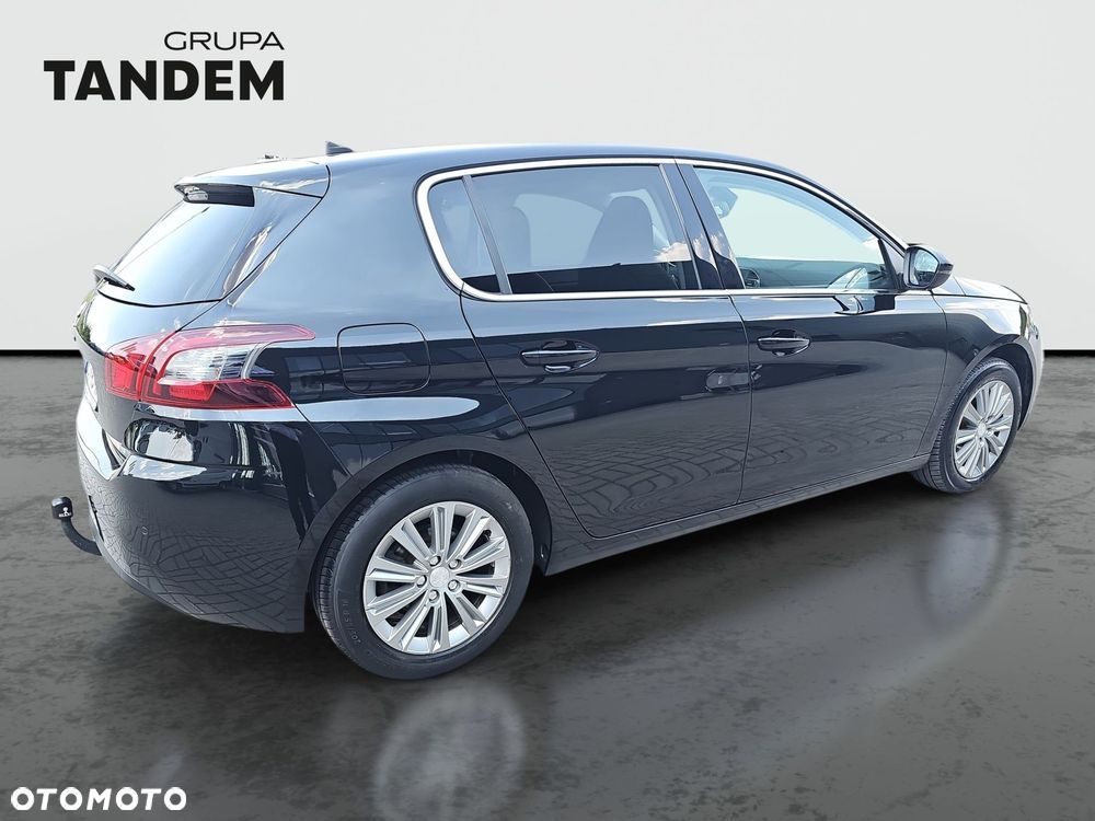 Peugeot 308 - 5