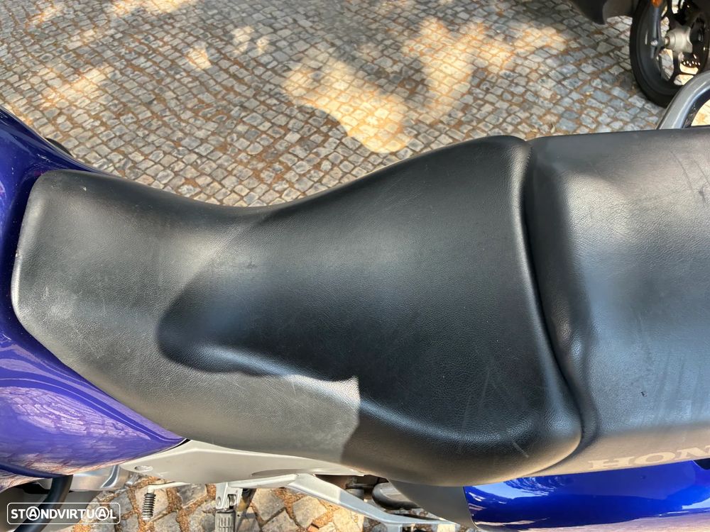 Honda XL 1000 VARADERO - 11