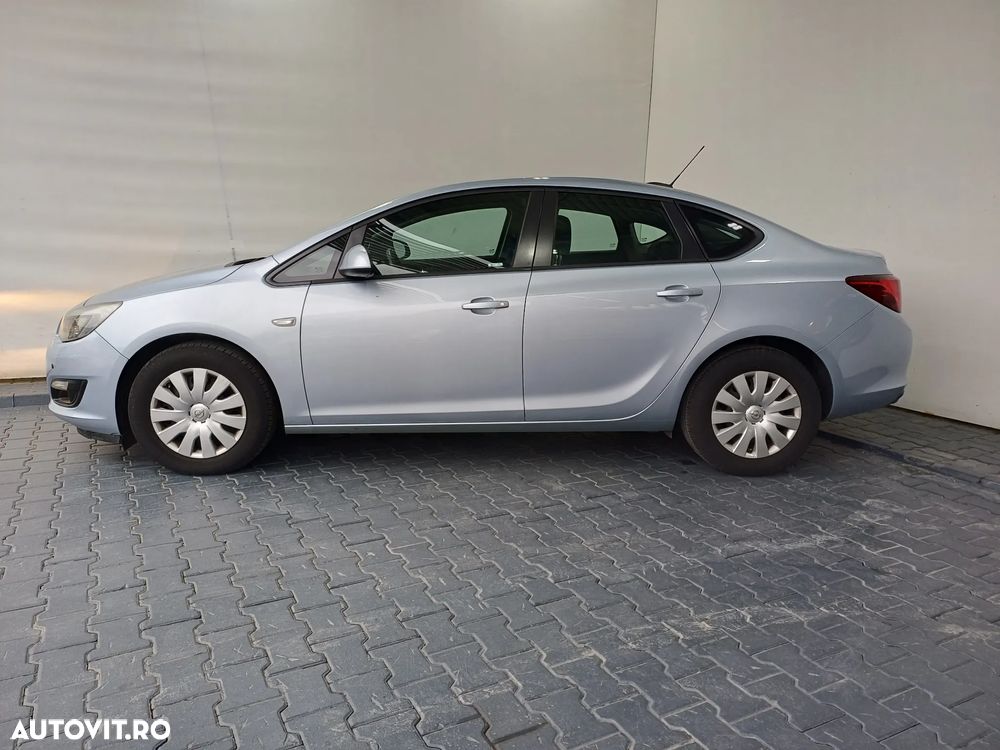 Opel Astra 1.4 ECOTEC Turbo Start/Stop Active - 2