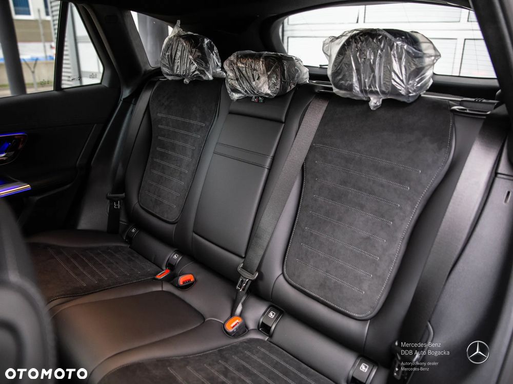 Mercedes-Benz GLC 200 d mHEV 4-Matic AMG Line - 12