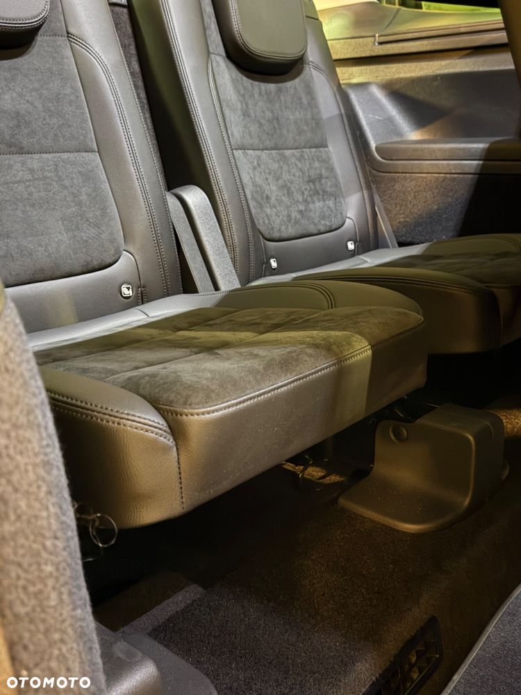 Volkswagen Sharan 2.0 TDI BMT Highline - 16