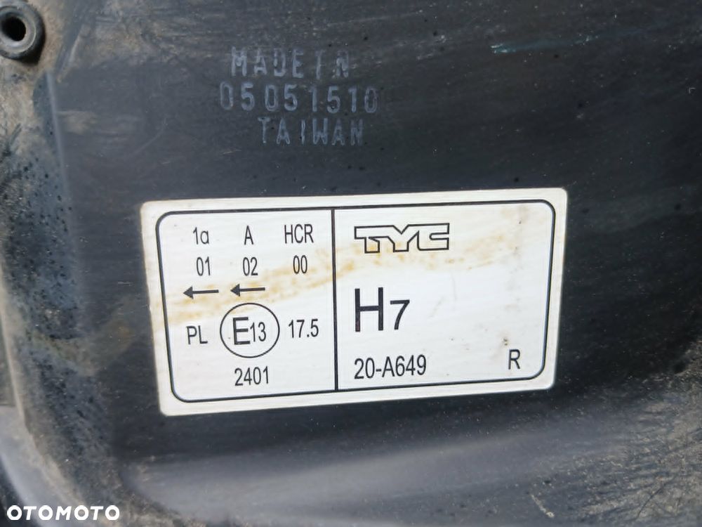 Bmw I E87 lampa przednia prawa, lewa - 5