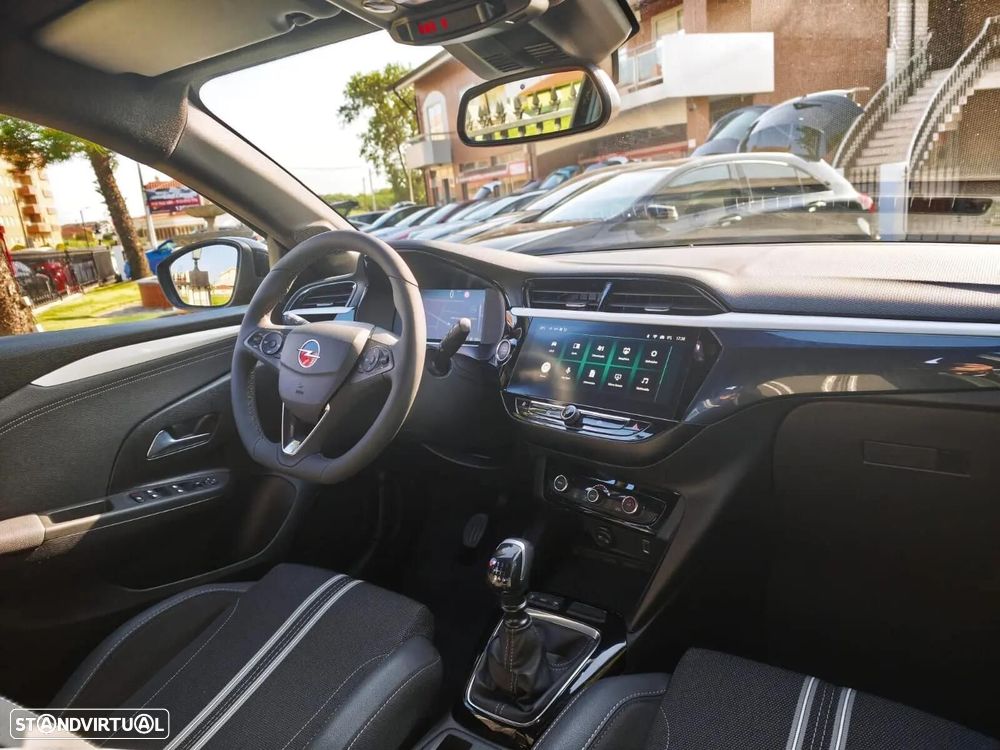 Opel Corsa 1.2 T GS - 5