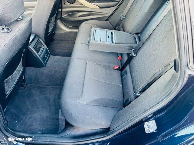 BMW 320 Gran Turismo - 6