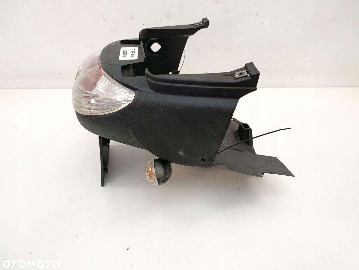 PEUGEOT TKR 50 OGON ZADUPEK  LAMPA  KIERUNKOWSKAZY TYŁ - 5