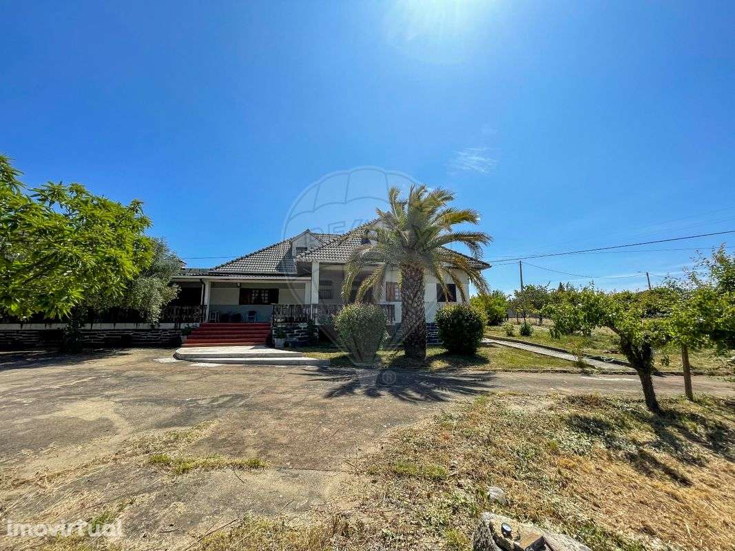 Moradia T5 para venda - Grande imagem: 2/30