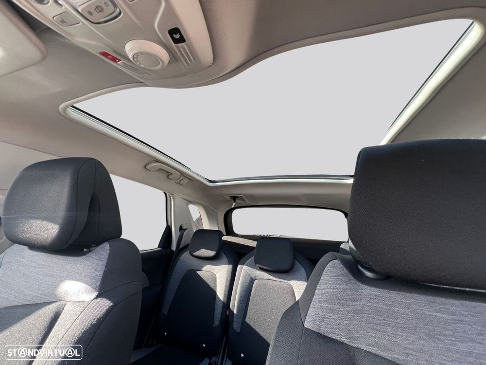 Citroën C4 Picasso - 10