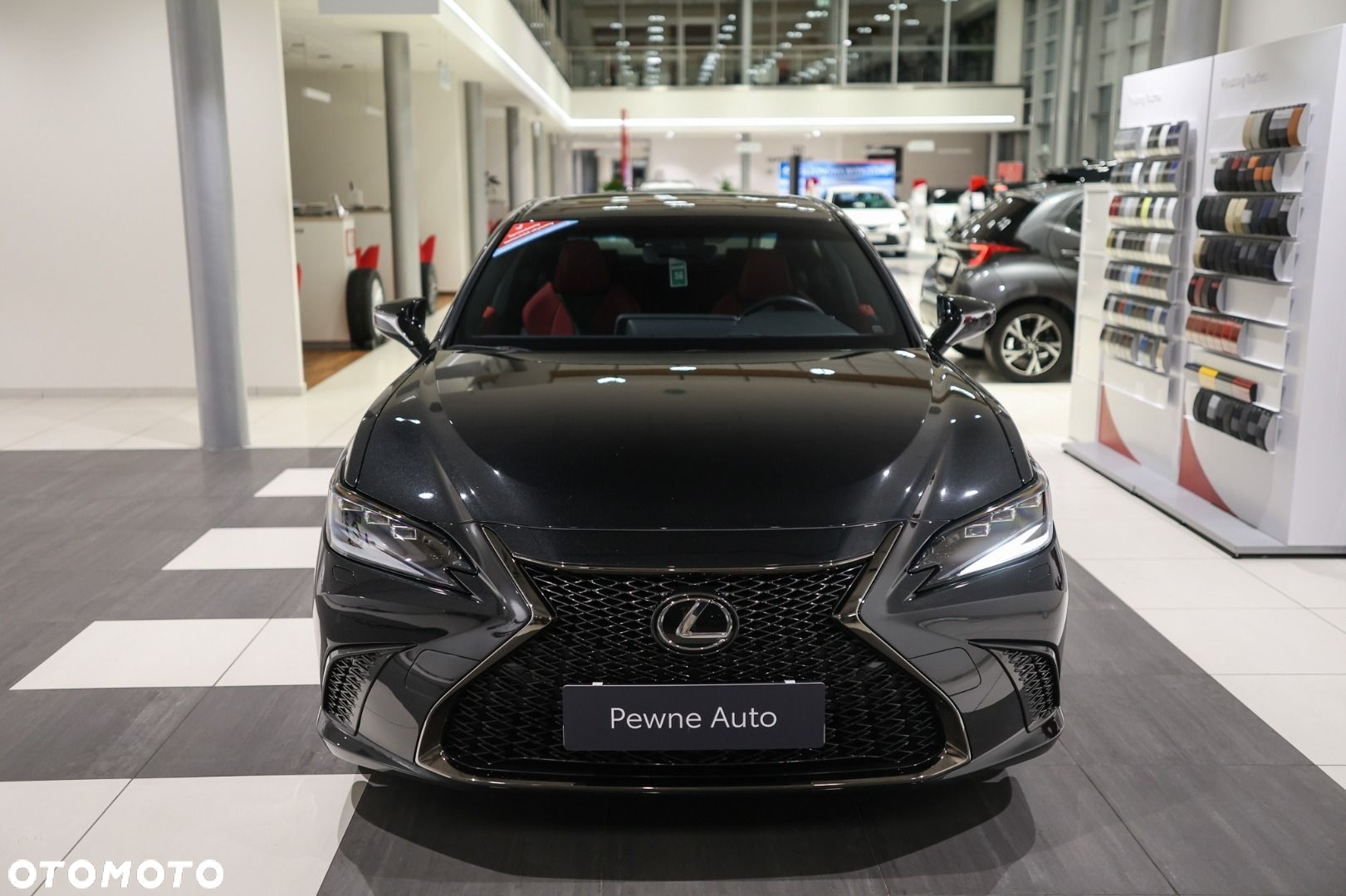 Lexus ES - 31