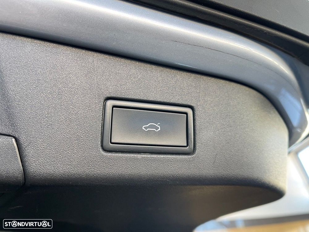 VW ID.4 77 kWh Pro - 11