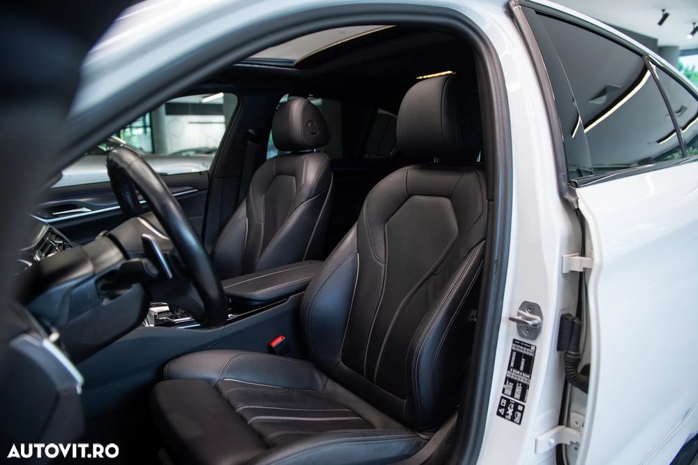 BMW Seria 5 530d xDrive AT MHEV - 16