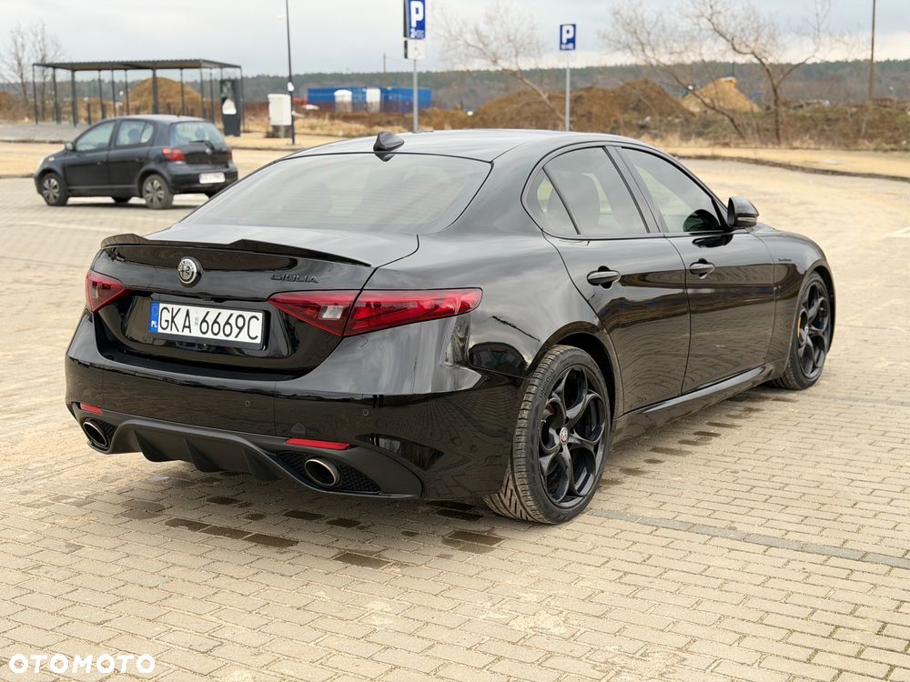 Alfa Romeo Giulia 2.0 Turbo Veloce - 17