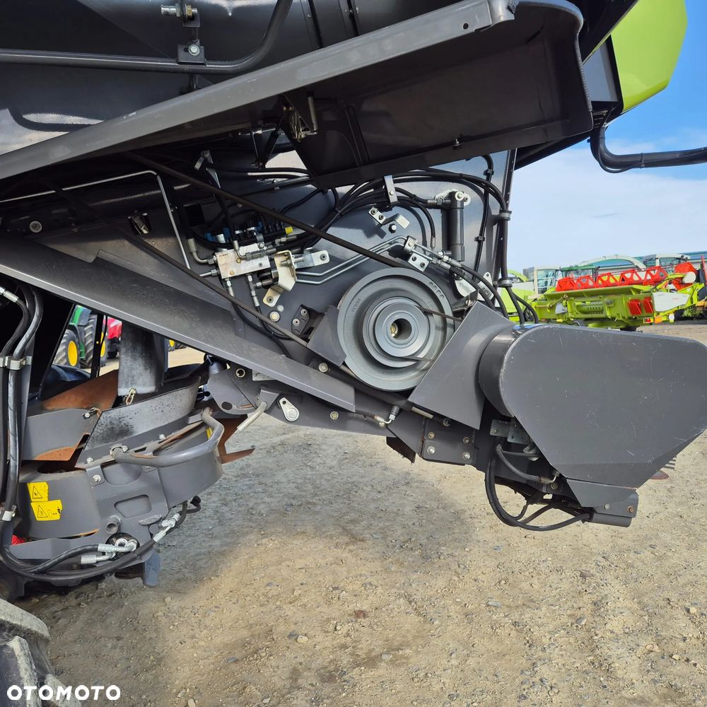 Claas Lexion 750TT z hederem - 7