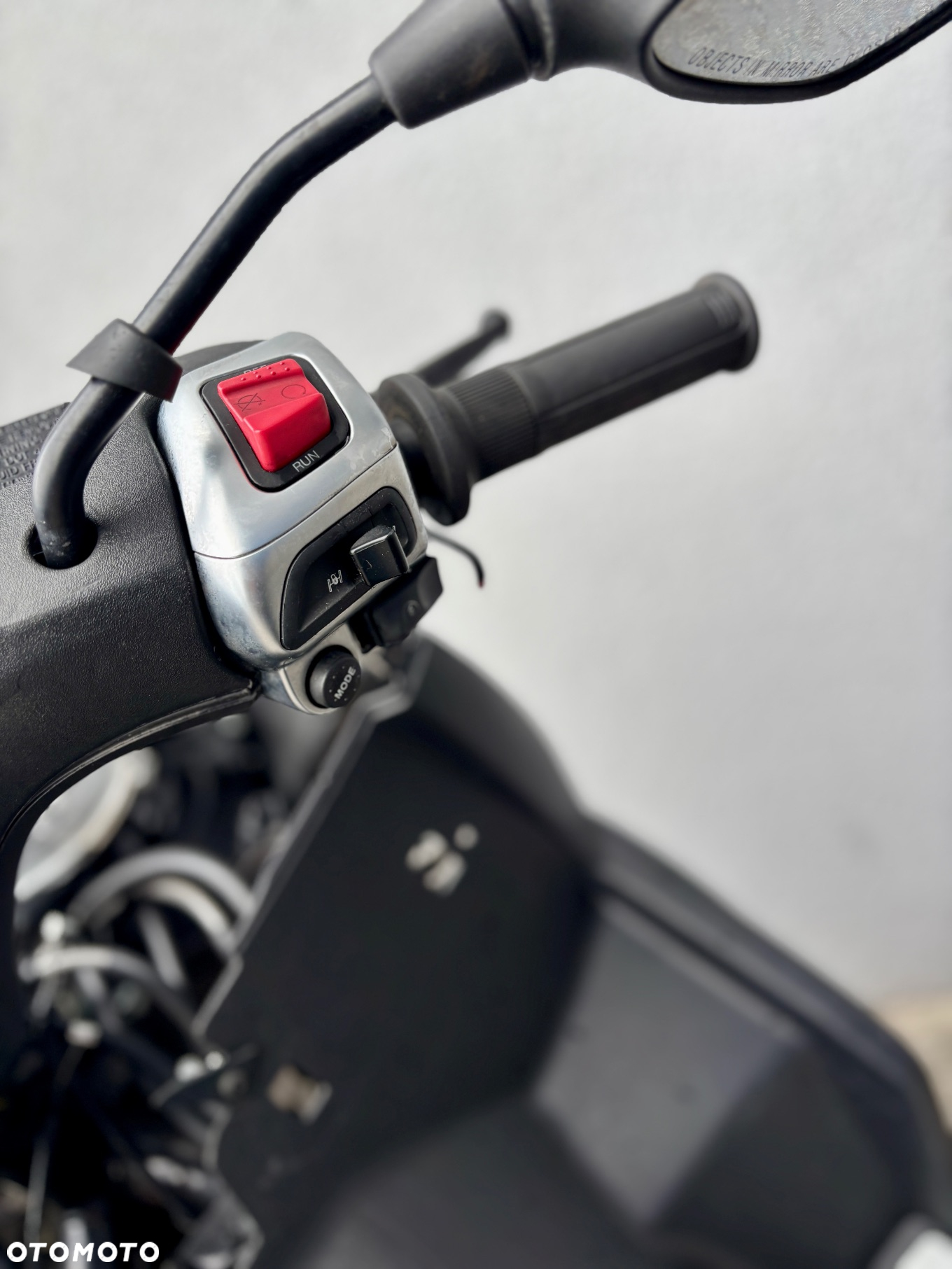 Piaggio MP-3 - 8