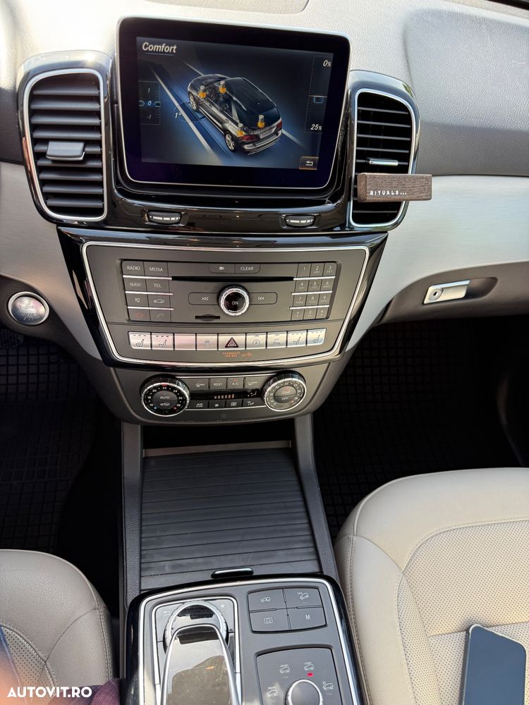 Mercedes-Benz GLE - 14