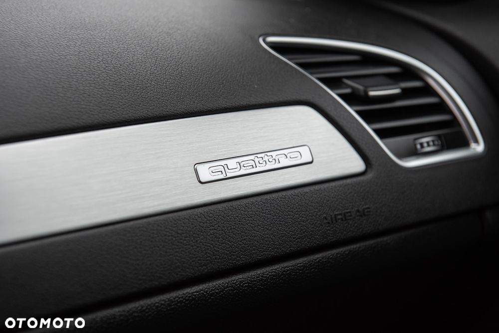 Audi A4 Avant 2.0 TDI DPF quattro S line Sportpaket - 29
