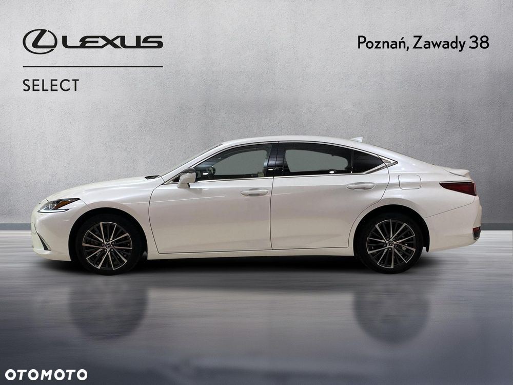Lexus ES 300h Business Edition - 5