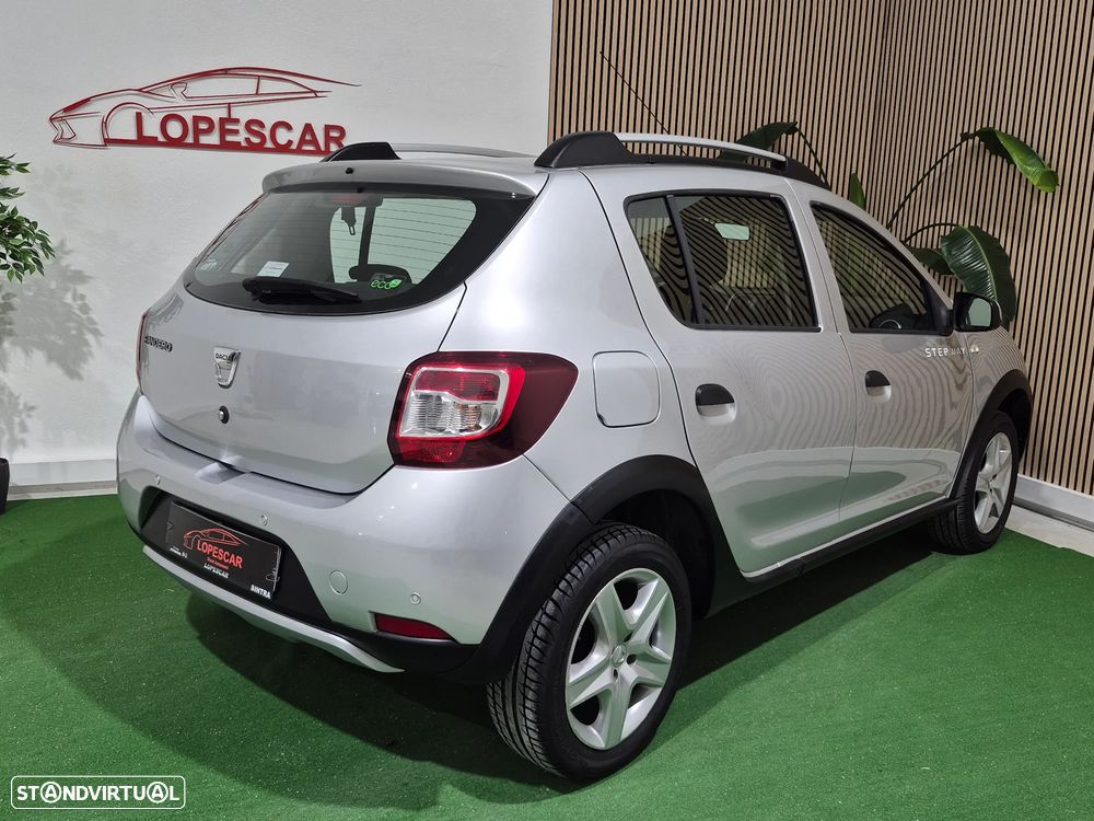 Dacia Sandero 0.9 TCe Stepway - 4