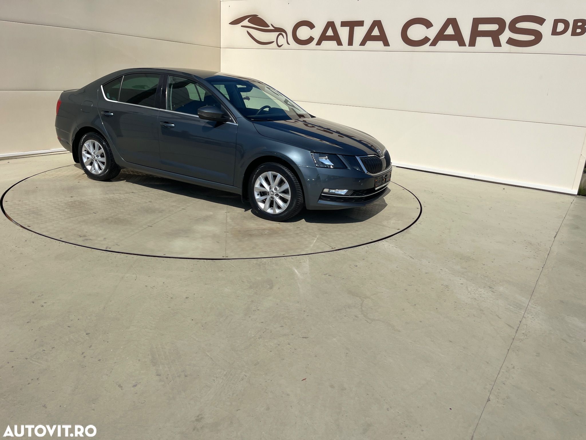 Skoda Octavia 1.8 TSI DSG Style - 21