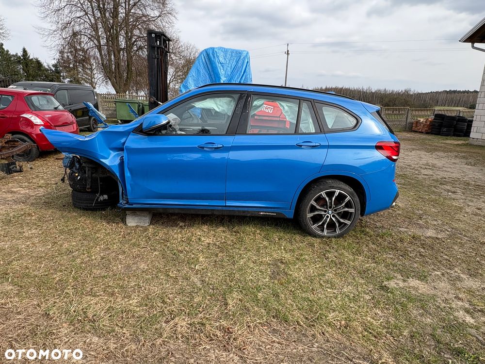 BMW X1 F48 - 6