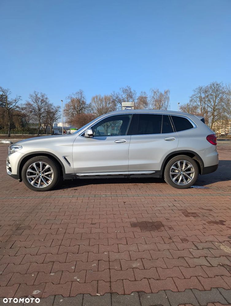 BMW X3 xDrive30i GPF xLine sport - 8