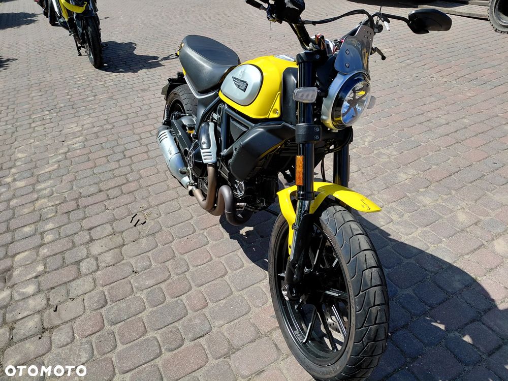 Ducati Scrambler - 8