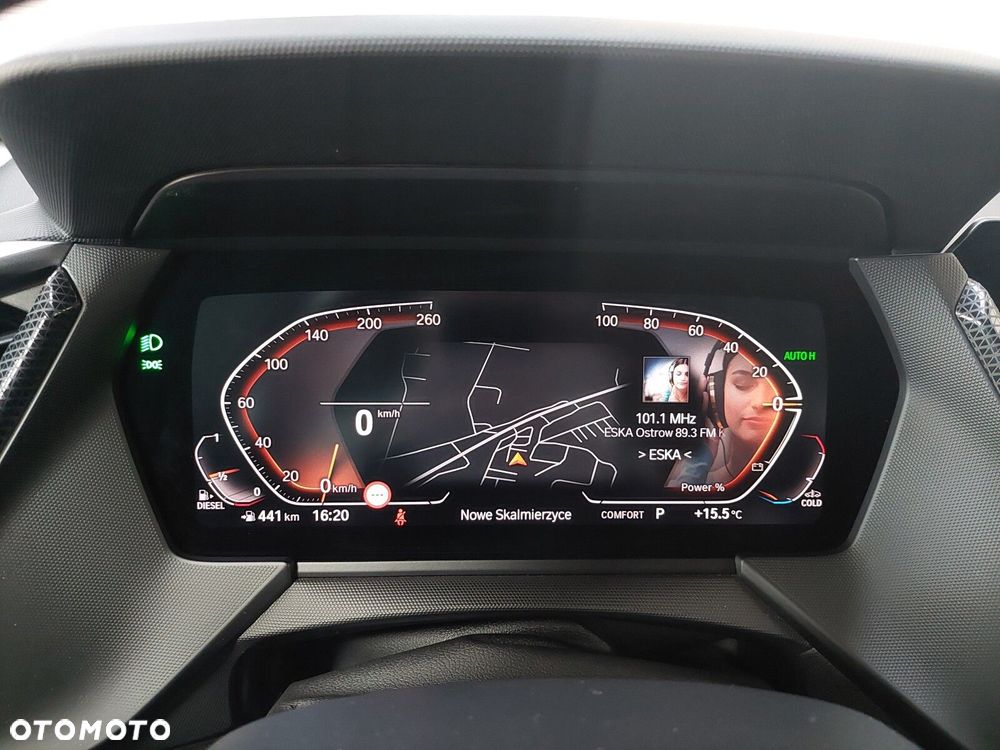 BMW Seria 2 218d Sport Line - 23