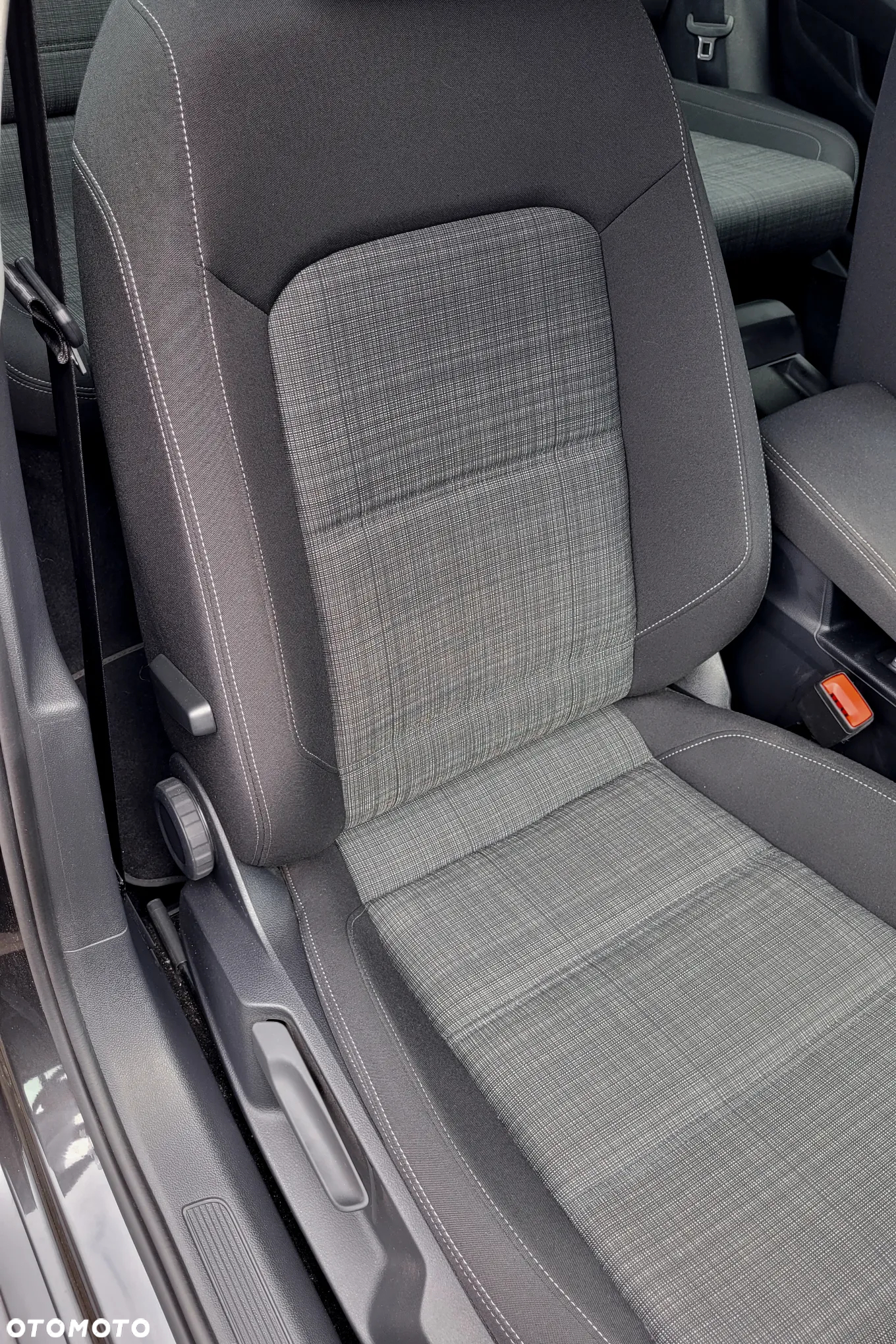 Volkswagen Passat 1.5 TSI EVO Business DSG - 8
