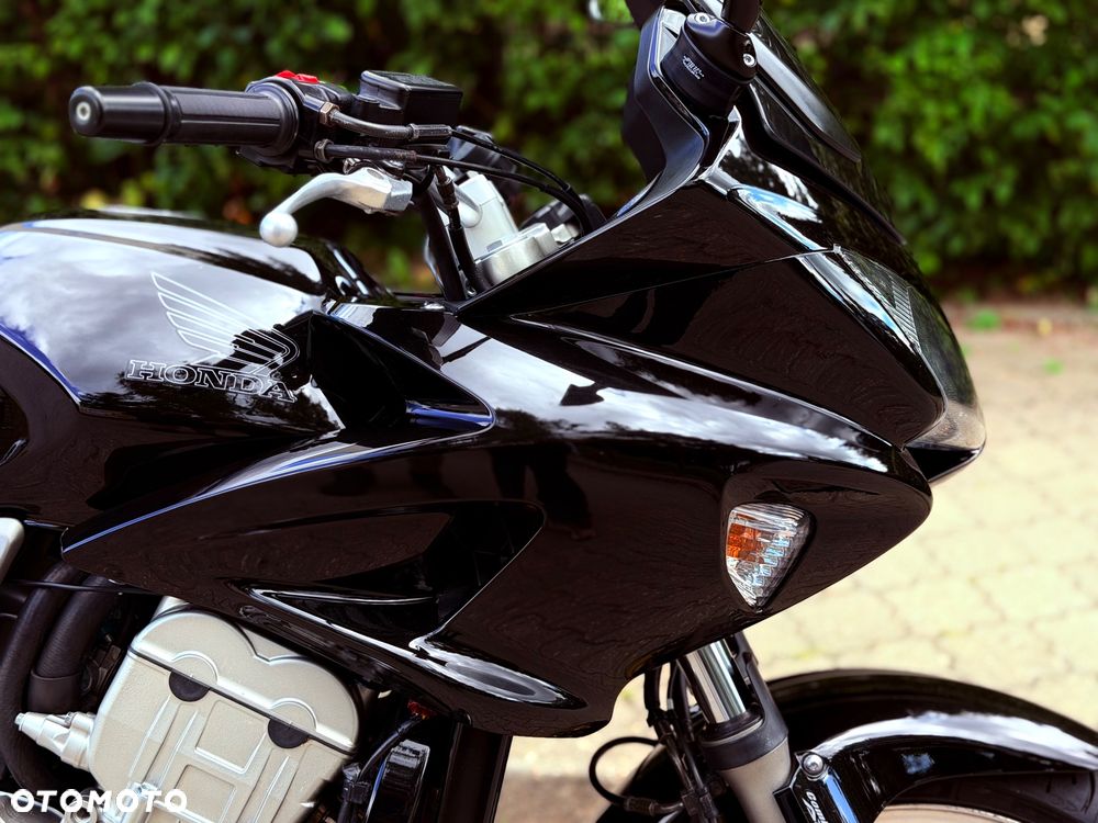 Honda CBF - 12