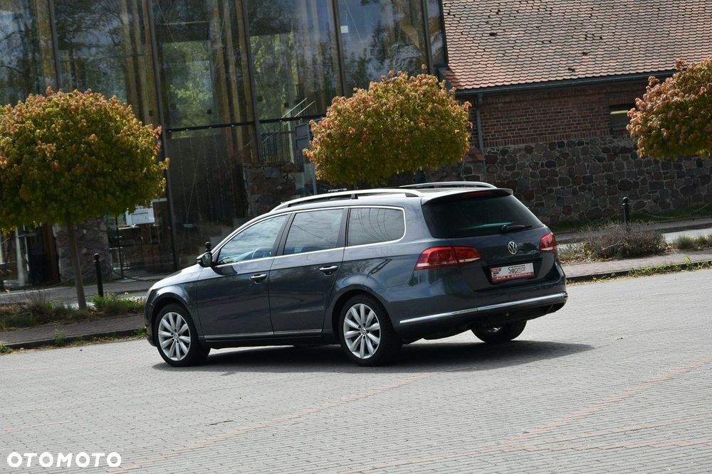 Volkswagen Passat - 5