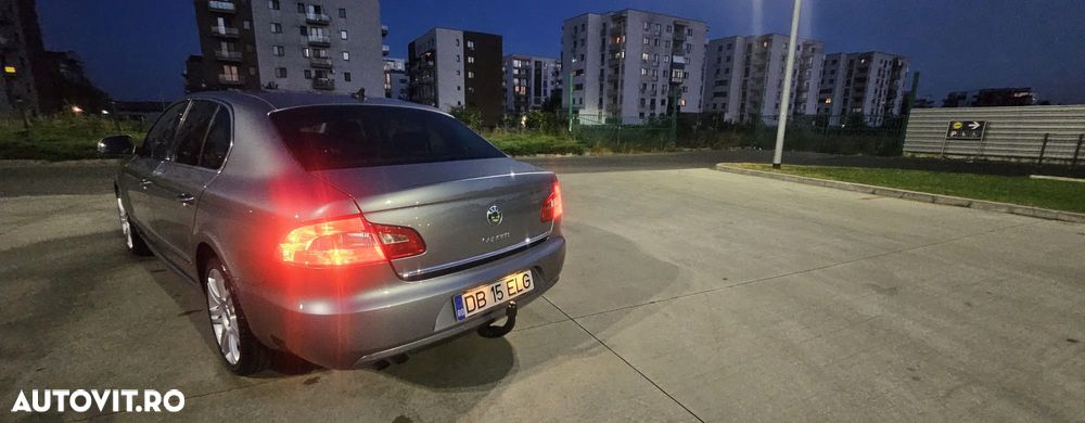 Skoda Superb 1.4 TSI Active - 10