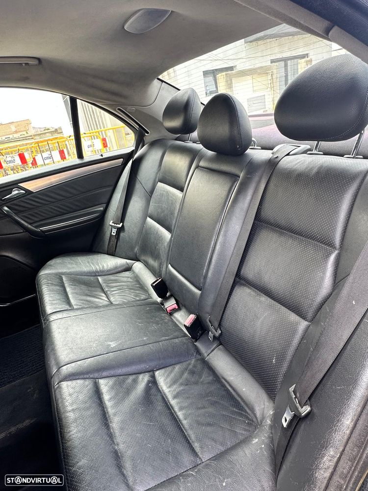 Mercedes-Benz C 220 CDI Avantgarde DPF - 10